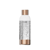 A 1 litre Mysoda premium water bottle with copper-coloured bottom and cap made from aluminium#väri_copper