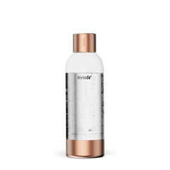A 1 litre Mysoda premium water bottle with copper-coloured bottom and cap made from aluminium#väri_copper